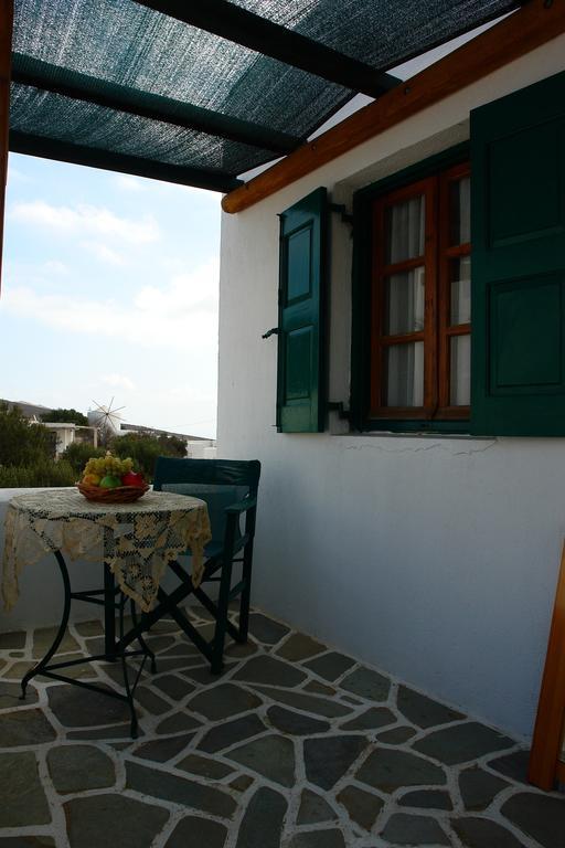 Irene Rooms Folegandros Island Exterior photo