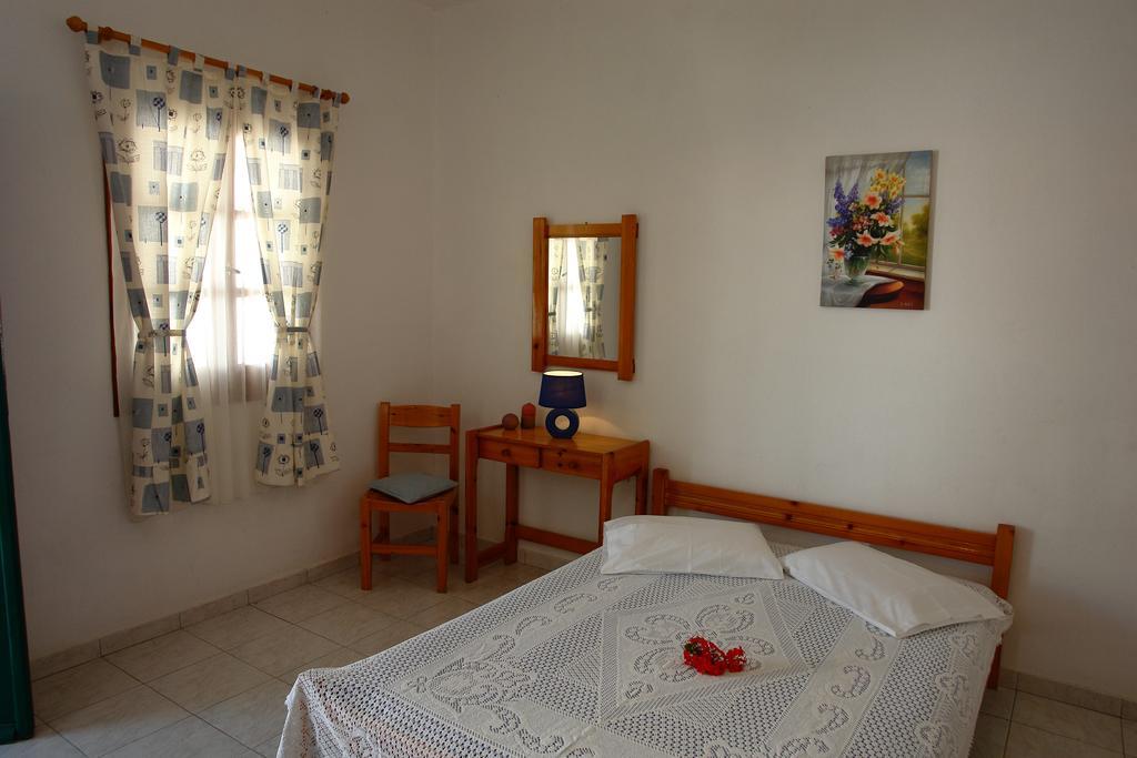 Irene Rooms Folegandros Island Exterior photo