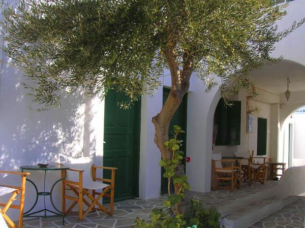 Irene Rooms Folegandros Island Exterior photo
